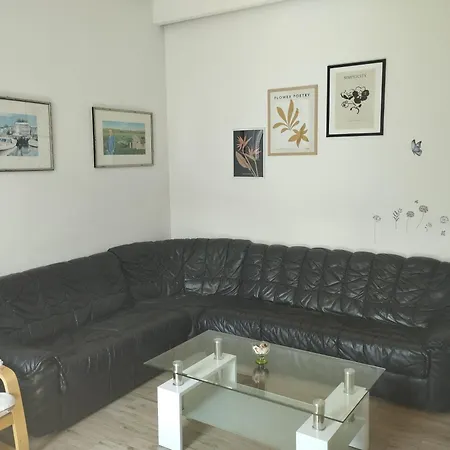 House Tina Semesterbostad